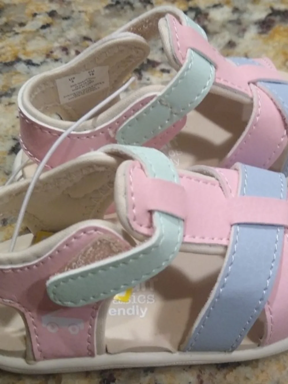 New See Kai Run Pastel Pink, Light Blue & Mint Girls Baby Sandals Size 4.